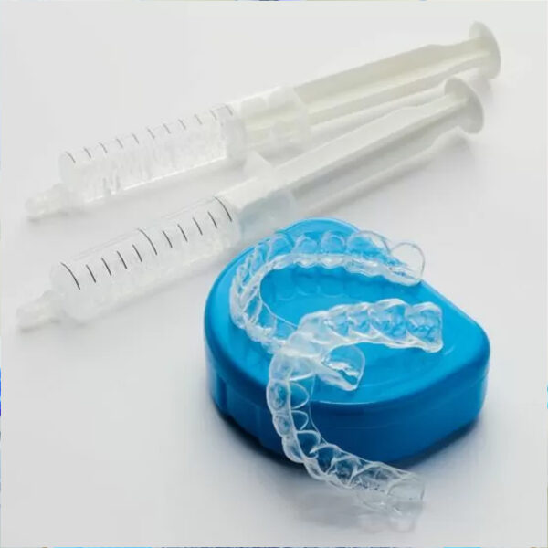 HOME KIT WHITENING 4 SYRINGES (WITH TRAY)